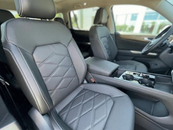 VW Atlas in Fayetteville, AR