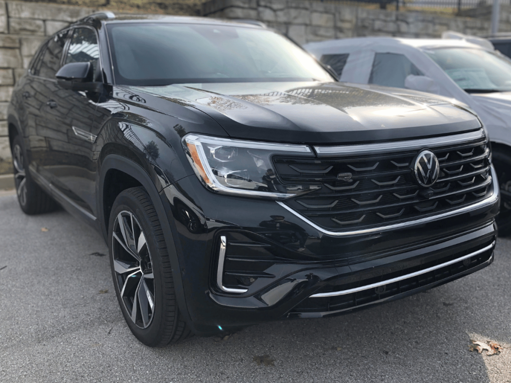 Atlas Cross Sport SUV