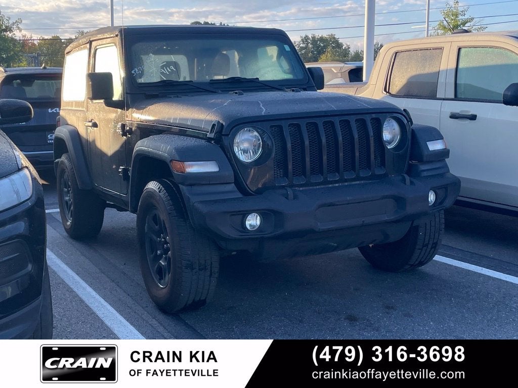 2019 Jeep Wrangler Sport - LOW MILES / BACKUP CAMERA