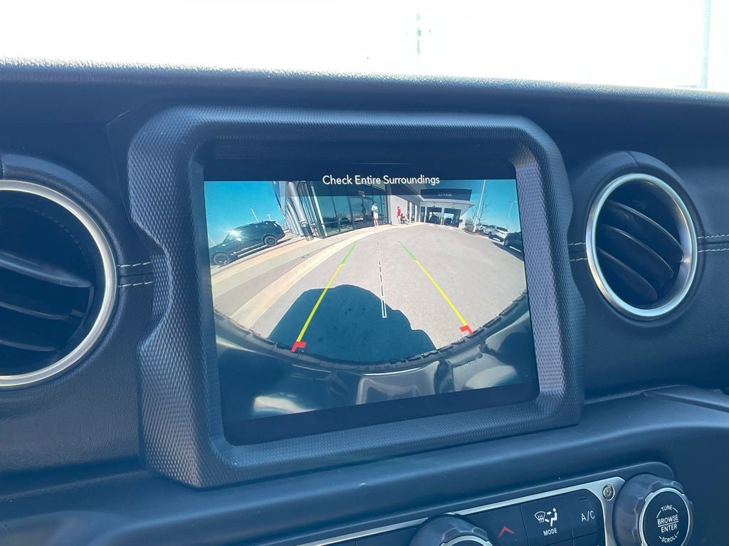 2019 Jeep Wrangler Unlimited Sahara - NAVIGATION / HEATED SEATS