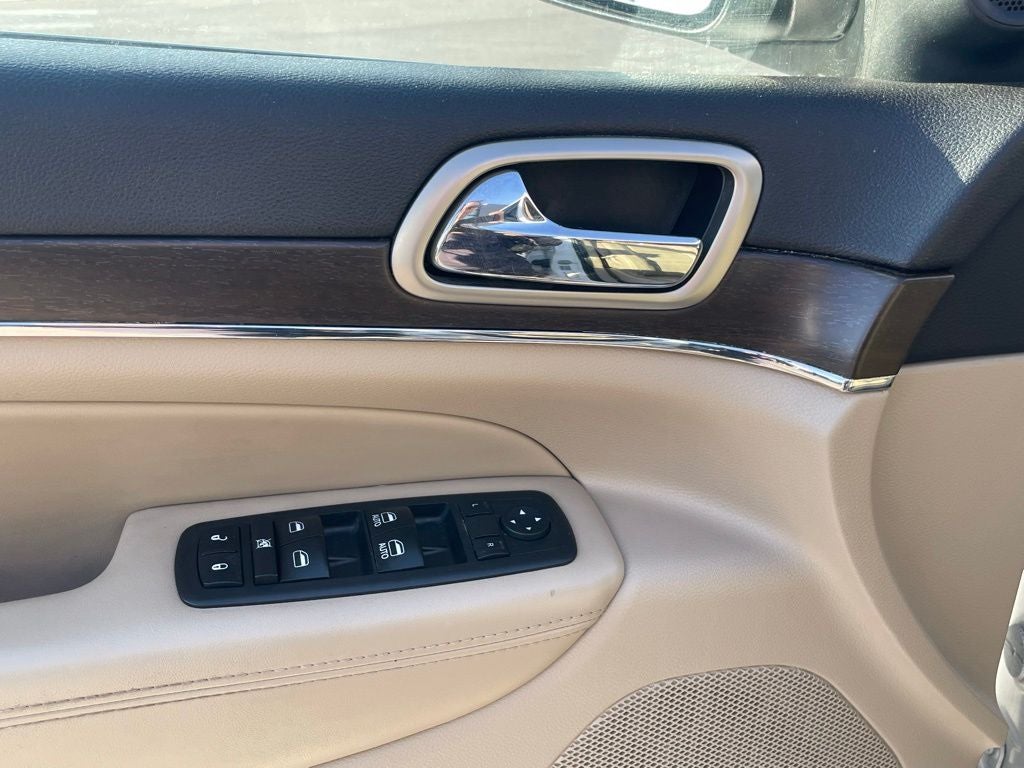 2017 Jeep Grand Cherokee Limited - PANORAMIC SUNROOF / VENTILATED SEATS