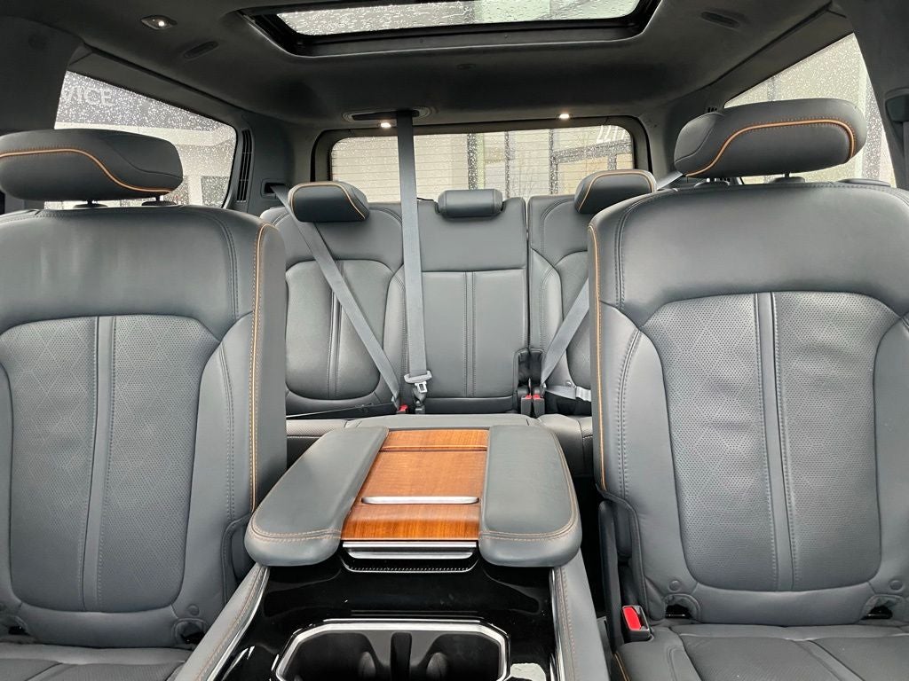 2022 Jeep Grand Wagoneer Series II - PANORAMIC SUNROOF / VENTILATED SEATS