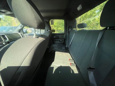 2023 RAM 1500 Classic Warlock - CLASS IV HITCH / 8.4" TOUCHSCREEN