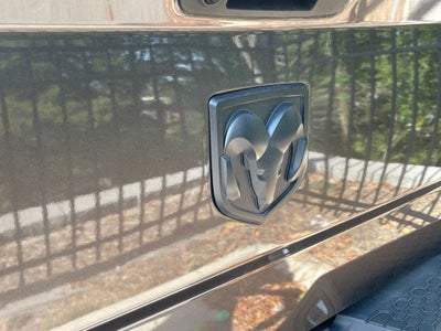 2023 RAM 1500 Classic Warlock - CLASS IV HITCH / 8.4" TOUCHSCREEN