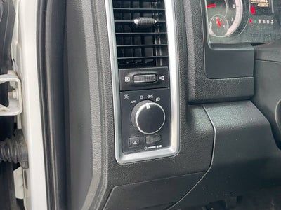2022 RAM 1500 Classic Warlock - CLEAN CARFAX / 1-OWNER