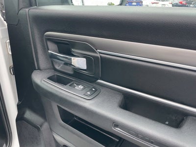 2022 RAM 1500 Classic Warlock - CLEAN CARFAX / 1-OWNER