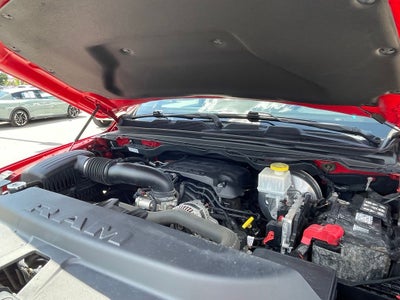 2019 RAM 1500 Tradesman - IT'S GOT A HEMI / TOWING PACKAGE