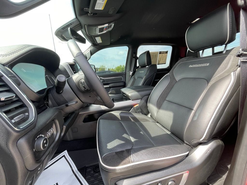 2025 RAM 1500 Laramie - HURRICANE MOTOR / VENTILATED SEATS