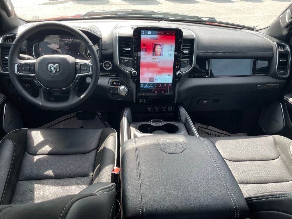 2025 RAM 1500 Laramie - HURRICANE MOTOR / VENTILATED SEATS