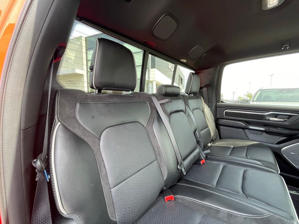 2025 RAM 1500 Laramie - HURRICANE MOTOR / VENTILATED SEATS