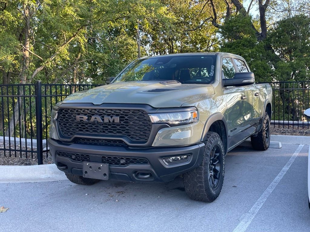 2026 RAM 1500 Rebel - POWER TAILGATE / POWER MIRRORS