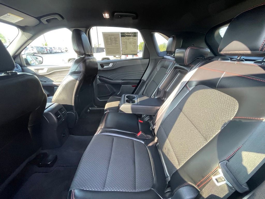 2026 Ford Escape ST-Line - 34 MPG / 8" TOUCHSCREEN