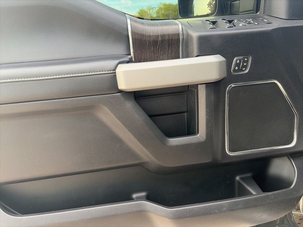 2021 Ford F-250SD Lariat - LARIAT ULTIMATE PKG / POWER MOONROOF