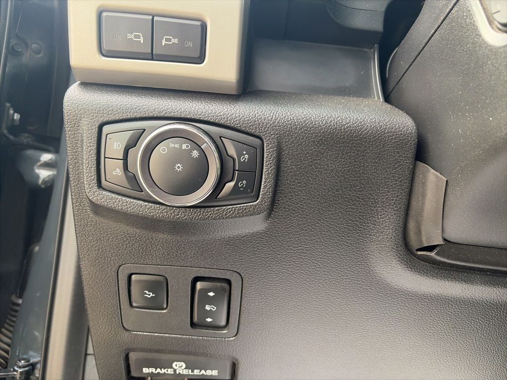 2021 Ford F-250SD Lariat - LARIAT ULTIMATE PKG / POWER MOONROOF