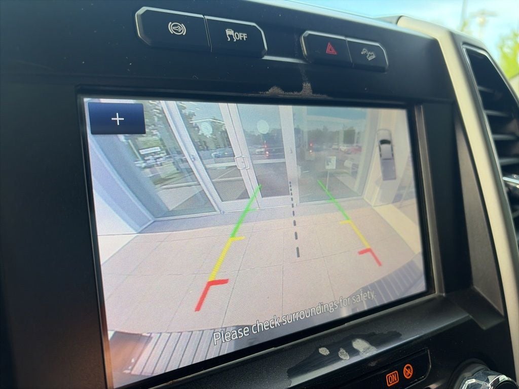 2021 Ford F-250SD Lariat - LARIAT ULTIMATE PKG / POWER MOONROOF