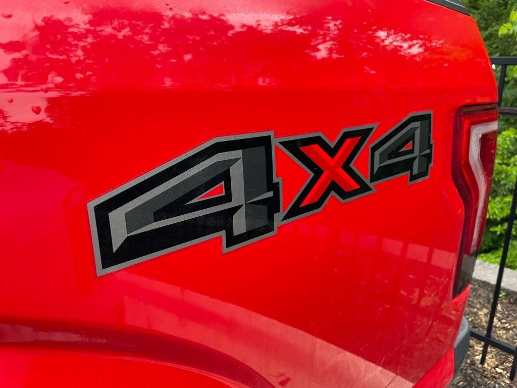 2015 Ford F-150 XL - 5.0 V8 / CRUISE CONTROL