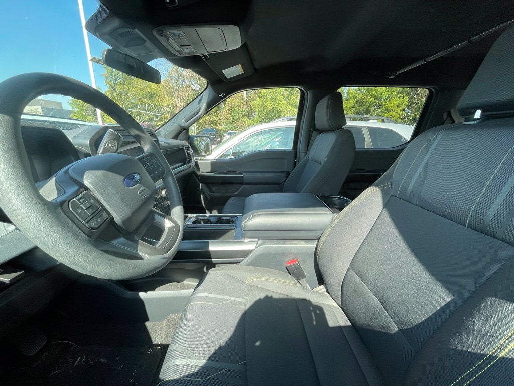 2025 Ford F-150 STX SERIES - 24 MPG / LANE KEEP ASSIT