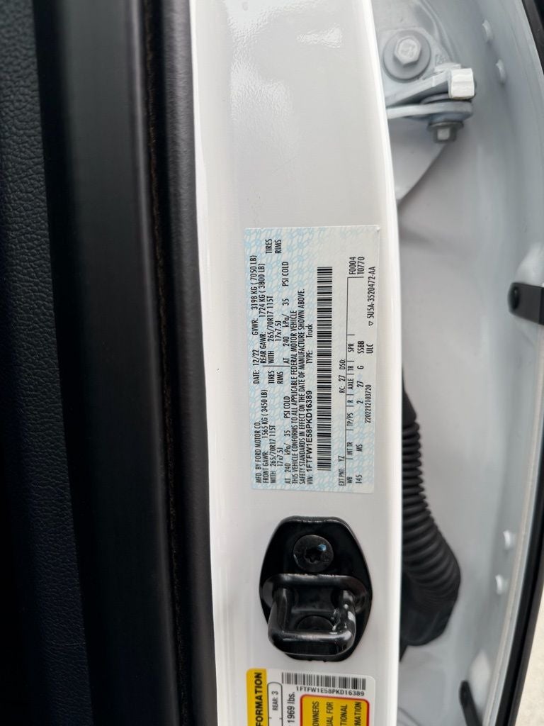 2023 Ford F-150 XLT - 5.0 V8 / 36 GAL FUEL TANK