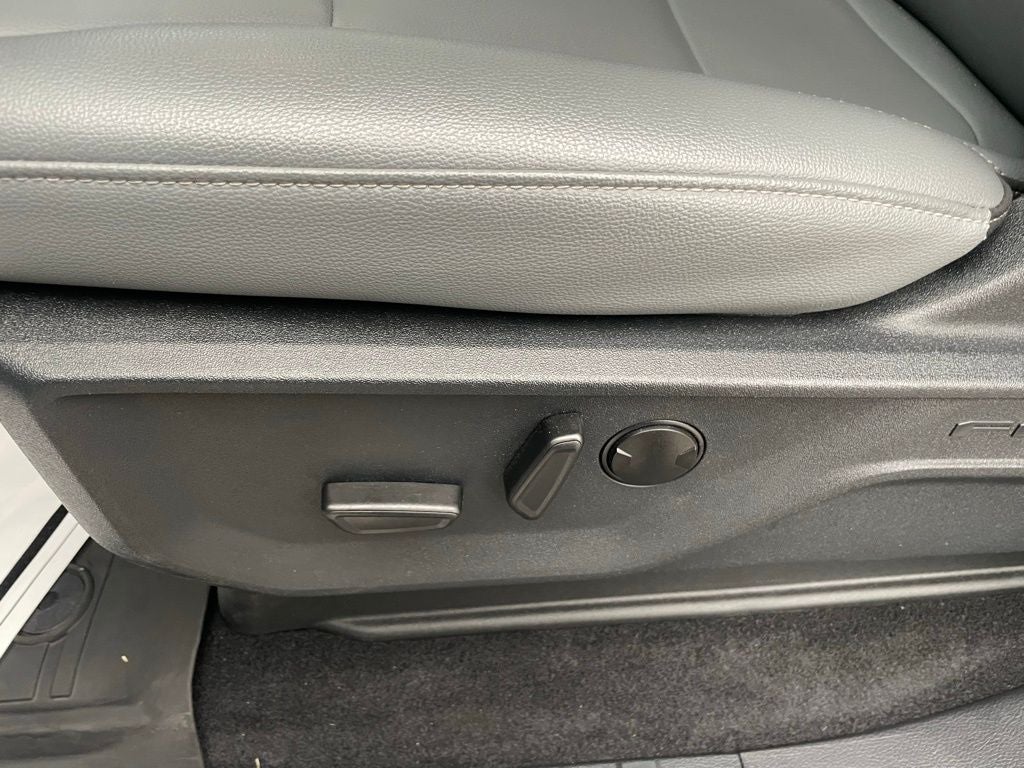 2025 Ford F-150 Lightning Flash - BLUECRUISE / PRO POWER ONBOARD