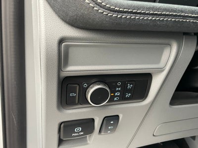 2025 Ford F-150 Lightning Flash - BLUECRUISE / PRO POWER ONBOARD