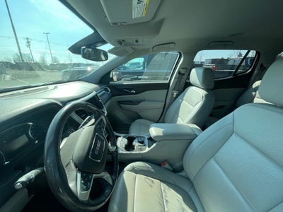 2022 GMC Acadia SLT - MEMORY SEATS / BLIND ZONE ALERT