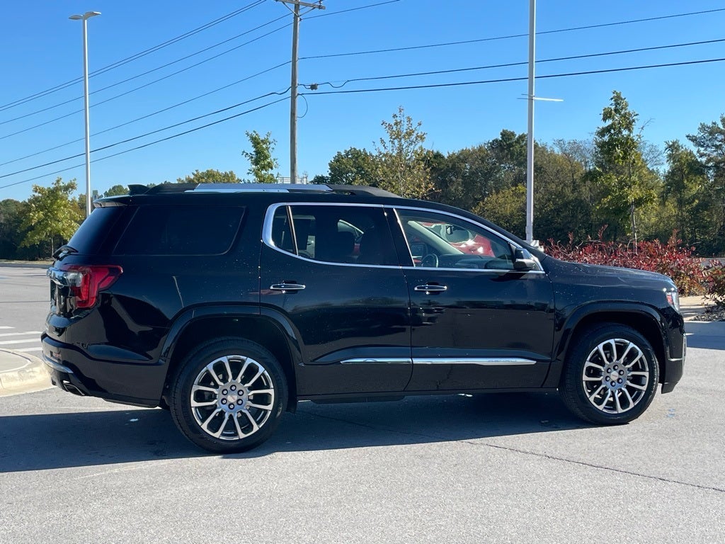 2023 GMC Acadia Denali - VENTILATED SEATS / AUTO HIGH BEAMS