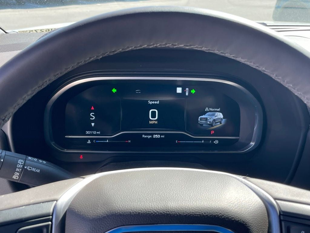 2023 GMC Yukon SLT - DUAL-PANE SUNROOF / HD SURROUND VISION