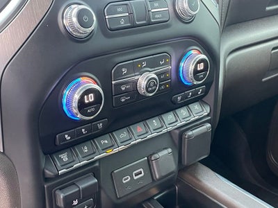 2022 GMC Sierra 2500HD Denali - 8" LIFT/ SUNDOWN AUDIO / CUSTOM HITCH