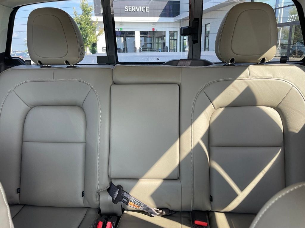 2017 GMC Canyon SLT - LOW MILEAGE / CLEAN CARFAX