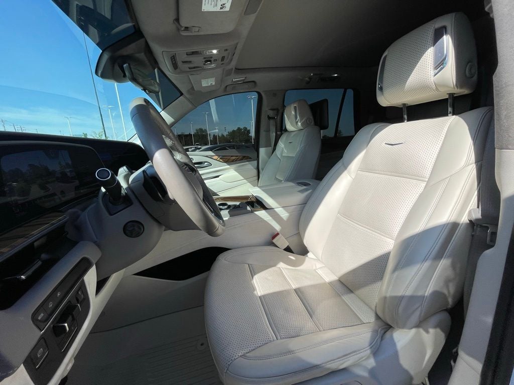 2023 Cadillac Escalade Sport Platinum - SUPER CRUISE / POWER ASSIST STEPS