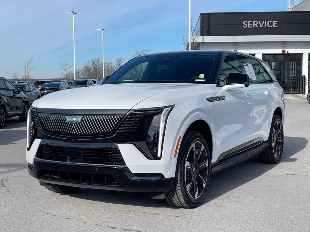 2025 Cadillac ESCALADE IQ Sport 1 - BLUECRUISE / 450 MILES PER CHARGE