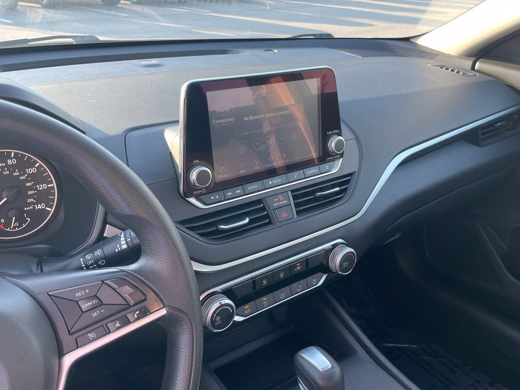 2020 Nissan Altima 2.5 S - 39 MPG / APPLE CARPLAY