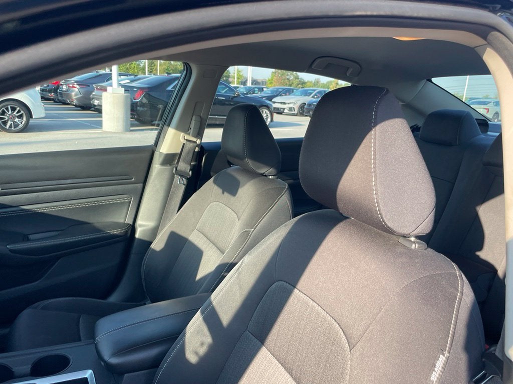 2020 Nissan Altima 2.5 S - 39 MPG / APPLE CARPLAY