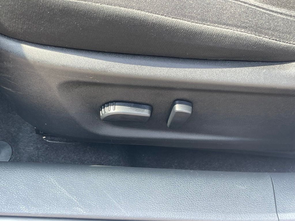 2025 Nissan Altima 2.5 SV - 39 MPG / REMOTE START