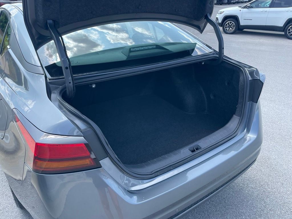 2025 Nissan Altima 2.5 SV - 39 MPG / REMOTE START