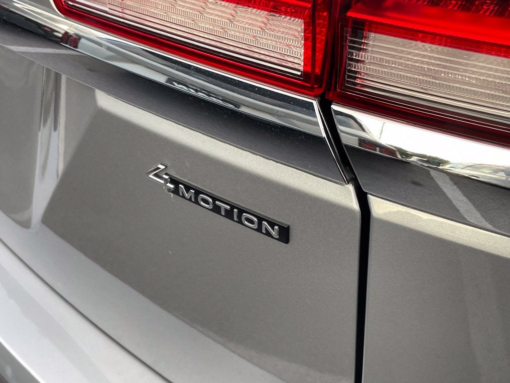 2023 Volkswagen Atlas 3.6L V6 SEL Premium R-Line - PANORAMIC MOONROOF / VENTILATED SEATS