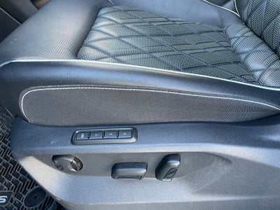 2024 Volkswagen Atlas 2.0T SEL Premium R-Line - MEMORY SEATS