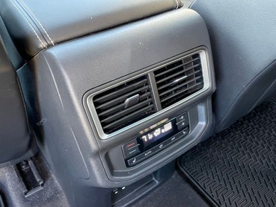 2024 Volkswagen Atlas 2.0T SEL Premium R-Line - MEMORY SEATS