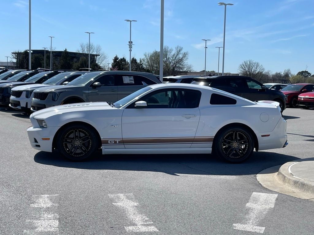 2013 Ford Mustang GT Premium - 5.0 / RECARO SEATS