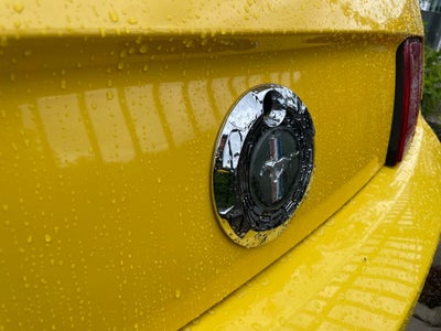 2005 Ford Mustang Base