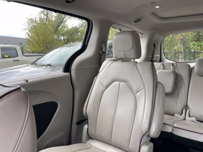 2020 Chrysler Pacifica Limited - POWER MOONROOF / VENTILATED SEATS