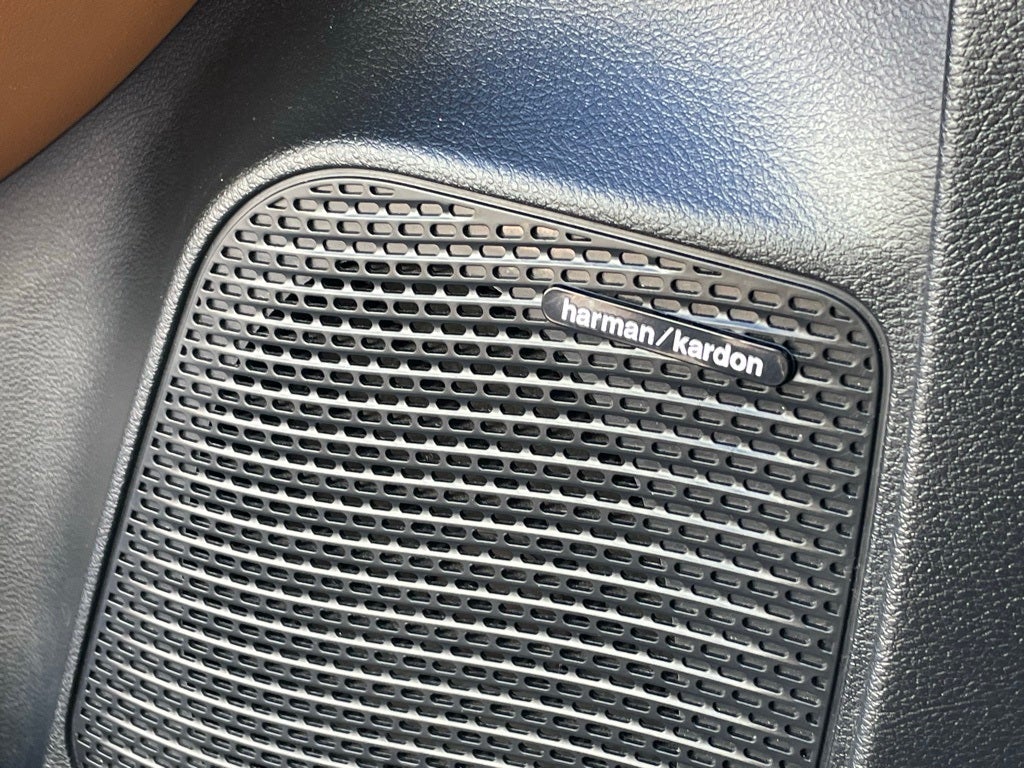 2023 Chrysler Pacifica Hybrid Pinnacle - 360 Surround–View Camera System