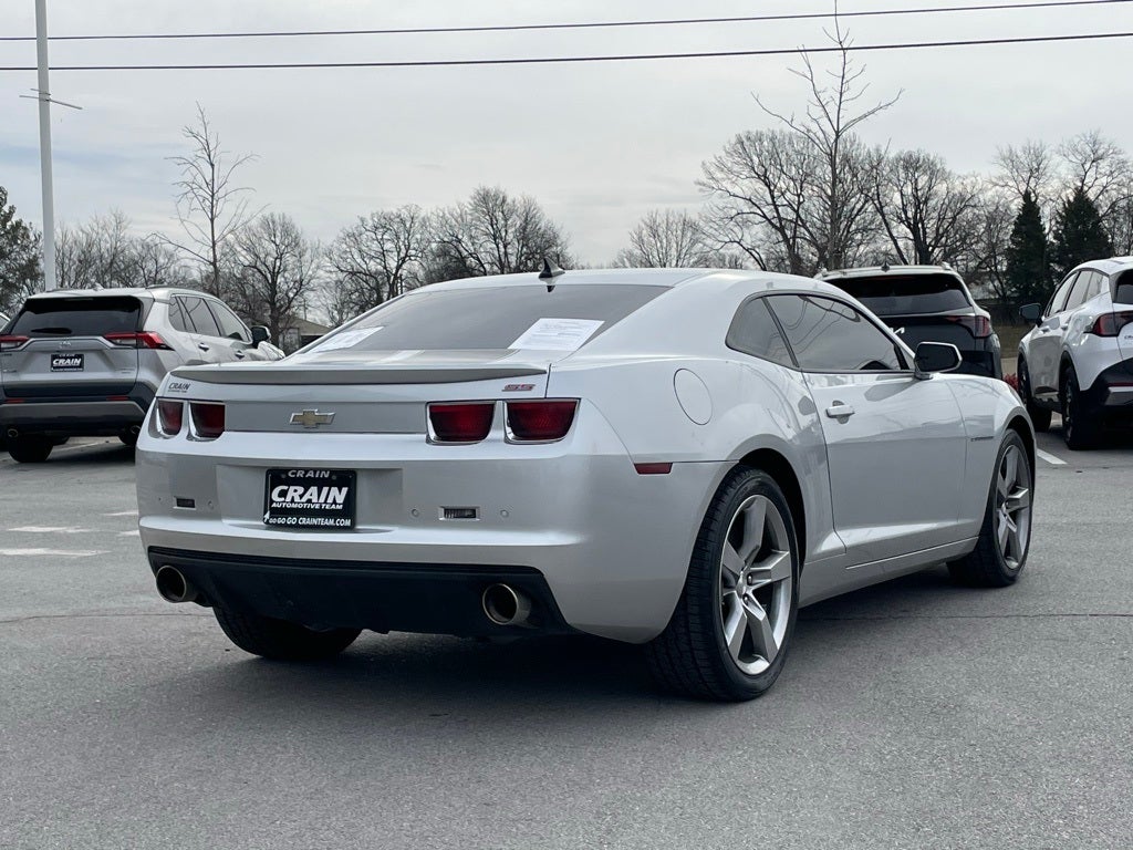 2011 Chevrolet Camaro SS 2SS - LOW MILEAGE / SUNROOF
