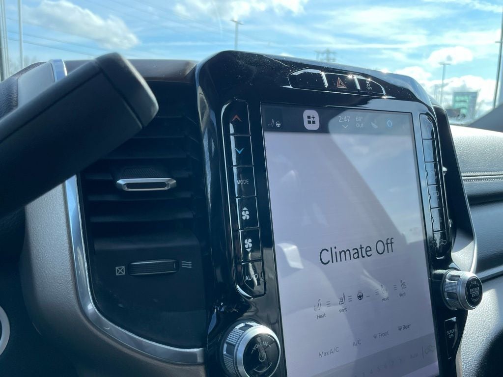 2024 RAM 2500 Laramie - VENTILATED SEATS / POWER ADJUSTABLE PEDALS