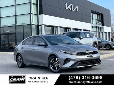 2024 Kia Forte LXS - KIA CERTIFIED / BLIND SPOT MONITOR