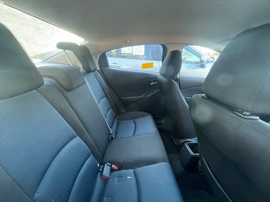 2019 Toyota Yaris LE