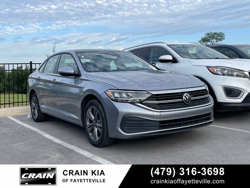 2024 Volkswagen Jetta 1.5T SE - 40 MPG / RAIN SENSING WIPERS