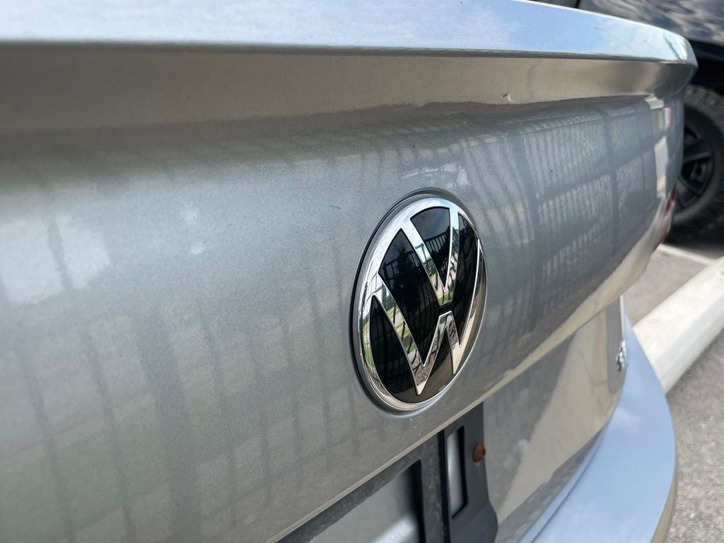 2024 Volkswagen Jetta 1.5T SE - 40 MPG / RAIN SENSING WIPERS