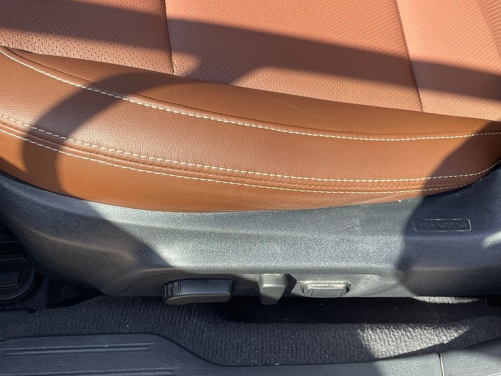 2017 Subaru Outback 2.5i Touring - MEMORY SEATS / CD PLAYER
