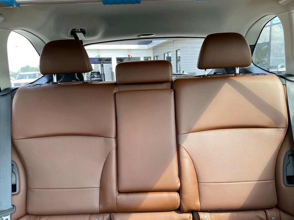 2017 Subaru Outback 2.5i Touring - MEMORY SEATS / CD PLAYER